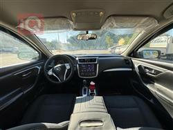 نيسان ألتيما